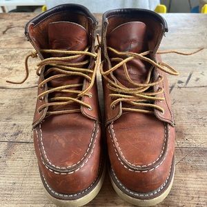 Redwing 6 inch classic moc boots